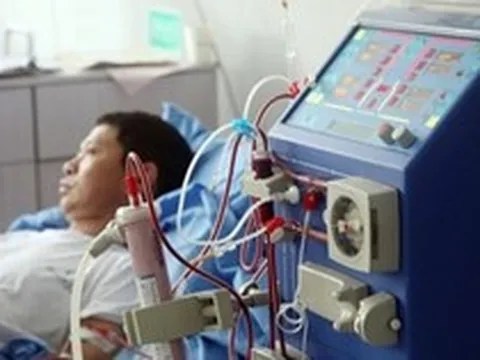 Nam kỹ sư suy thận giai đoạn 4 thoát cảnh lọc máu suốt đời nhờ tránh xa 3 loại bữa sáng này