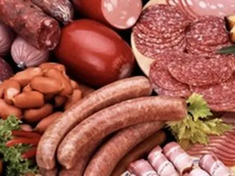 WHO cảnh báo: 2 THỰC PHẨM nhiều người Việt ăn mỗi ngày, kết hợp lối sống này đang âm thầm “nuôi” ung thư