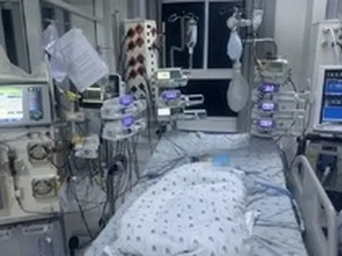 Cảnh báo: Virus mới khiến trẻ mắc tay chân miệng chuyển nặng, tử vong rất nhanh