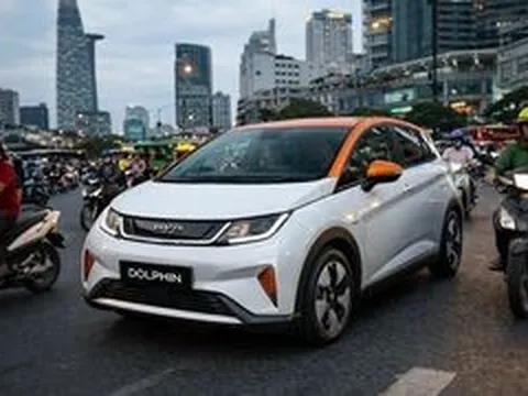 BYD Dolphin: Làn gió mới cho người mua ô tô lần đầu thay thế xe xăng hạng A, B