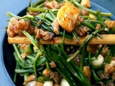 Việt Nam có loại rau quê giá cực rẻ nhưng ăn vào bổ gan, dưỡng tim, chống ung thư và tiểu đường