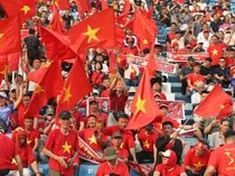 Sao Malaysia bất ngờ… cảm ơn CĐV Việt Nam sau khi ghi bàn danh dự cho đội nhà