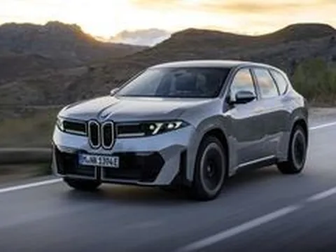 BMW iX3 giành cú đúp giải thưởng xe thế giới 2026