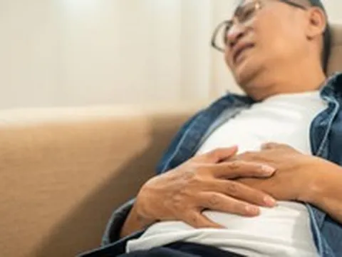 Người đàn ông sốc nặng khi nhận kết luận ung thư từ bác sĩ: dấu hiệu “đơn giản” nhưng ai cũng dễ bỏ qua