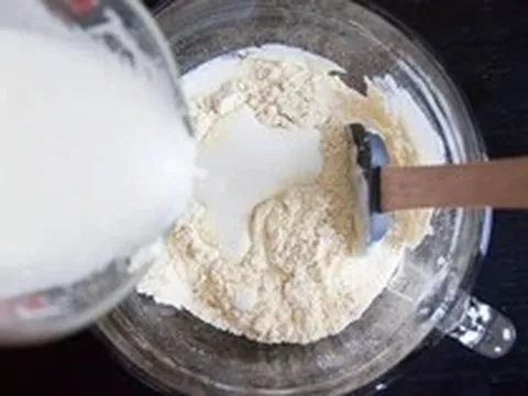 4 thực phẩm màu trắng là "vua phá hoại" đối với mạch máu, bác sĩ Nhật nói thẳng: Mê mấy cũng phải "giữ miệng"