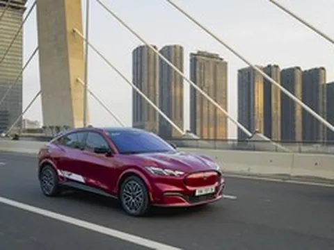 Mustang Mach-E hạ còn 1,699 tỷ, Ford mở rộng cuộc chơi xe điện