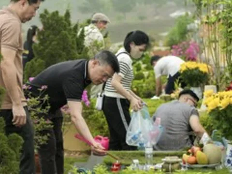 Cúng thanh minh ở nhà trước hay ngoài mộ trước?