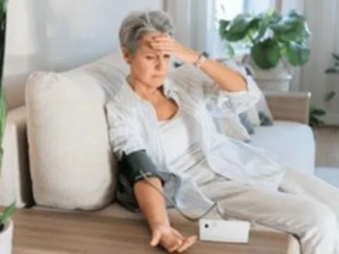 3 dấu hiệu cảnh báo cao huyết áp mà bạn dễ bỏ qua