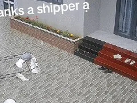 Giao hàng nhưng khách không có ở nhà, nam shipper bị chủ nhà cắt camera an ninh ra đăng khắp nơi