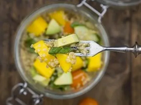 Nghiên cứu từ Đại học hàng đầu của Mỹ: 2 trái cây quen thuộc ở Việt Nam ăn mỗi ngày giúp hạ huyết áp, cholesterol và bảo vệ thận