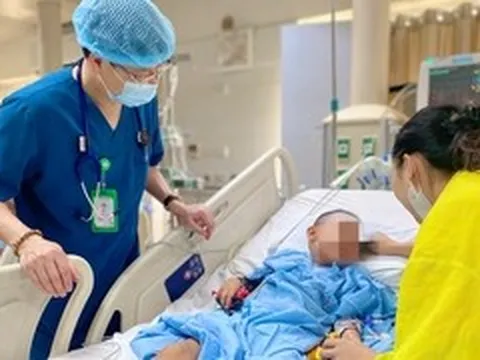 Bé trai hôn mê sau vụ tai nạn tại Tam Đảo hồi sinh kỳ diệu