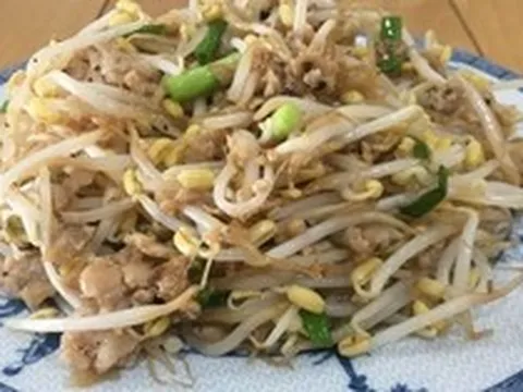 Từ ngày mai, mê mấy cũng không ăn 5 loại rau củ sau đây, bác sĩ nói: Đã "phá gan" còn dễ hại dạ dày, thận