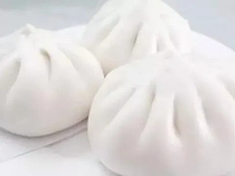 46 học sinh nghi ngộ độc sau khi ăn bánh bao miễn phí