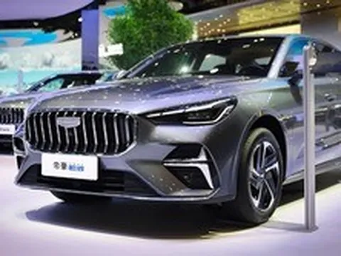 Geely ra mắt sedan giá chưa đến 300 triệu đồng, tiết kiệm xăng ngang xe tay ga