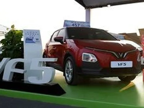 Thị trường ô tô Việt Nam bứt phá mạnh mẽ nhờ xe điện