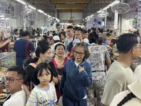 Đà Nẵng “bội thu” 5.700 tỉ đồng, đón hơn 1,46 triệu lượt khách dịp lễ