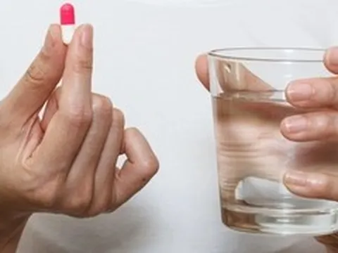 Bác sĩ nói gì về nỗi lo uống thuốc phóng xạ dễ trở thành nguồn 'phát xạ di động'