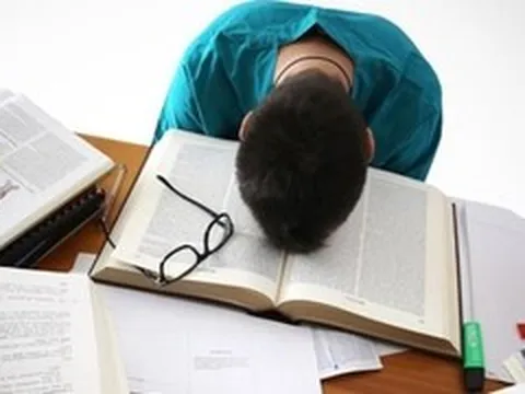 5 năm không thể tốt nghiệp đại học, nam sinh đi khám phát hiện mắc bệnh tâm thần