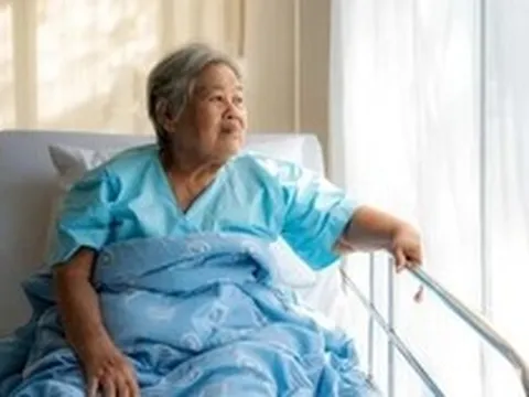 62 tuổi được con trai đón về dưỡng già, tôi vội “quay xe” vì phát hiện sự thật đau lòng sau 1 tai nạn nhỏ