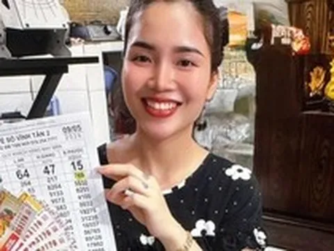 Trúng độc đắc xổ số miền Nam, khách hàng nhận thưởng 10 tỉ đồng tại nhà
