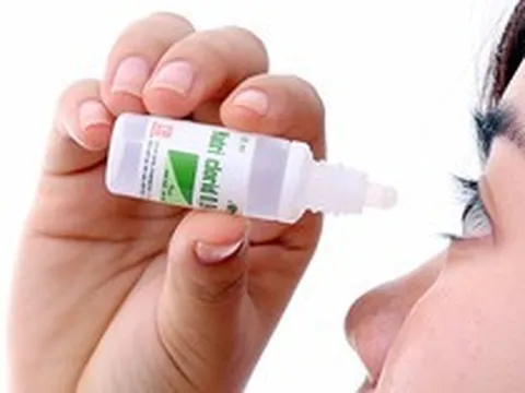Thu hồi nước muối nhỏ mắt Natri clorid 0,9% vì không đạt "độ trong": Nguy hiểm ra sao?