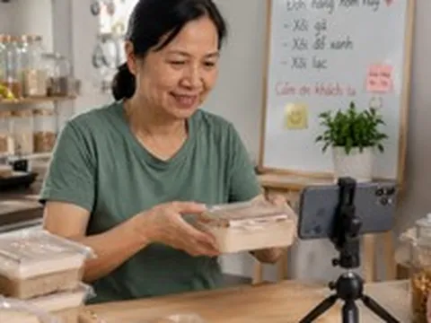 Tôi từng nghĩ mất chỗ bán là mất đường sống, ngờ đâu sau 3 tháng chuyển nghề, thu nhập còn ổn định hơn trước