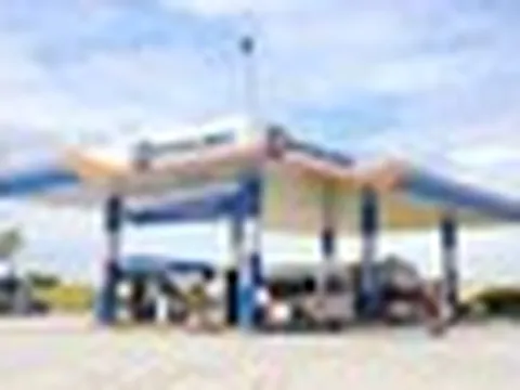 Petrolimex sắp bán sản phẩm mới, “xịn” hơn xăng E10 Ron 95