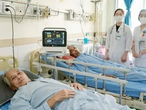 Cứu thành công hai cụ ông bị nhồi máu não cấp trong vòng 60 phút nhập viện