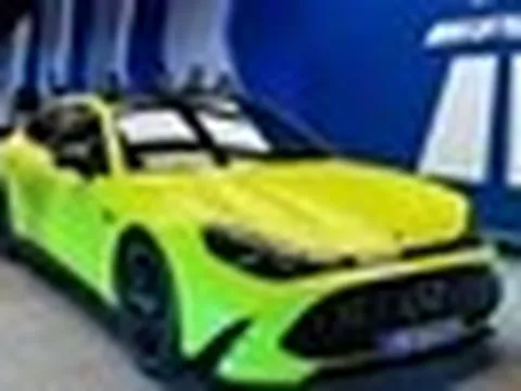 Đối thủ của Porsche Taycan chính thức lộ diện