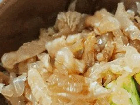 Ngày nắng nóng đỉnh điểm, cứ học theo mẹ tôi làm món ăn này, đảm bảo ăn đến đâu "thổi bay" nắng hè đến đó!