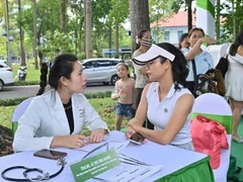 Dinh dưỡng và vận động – 'chìa khóa' nâng cao thể lực, trí tuệ người Việt