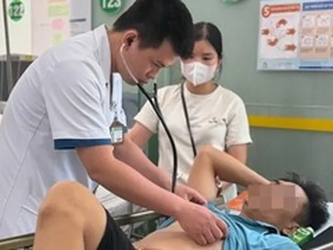 Thanh niên 25 tuổi suy thận cấp sau một ngày làm việc ngoài trời 40 độ C