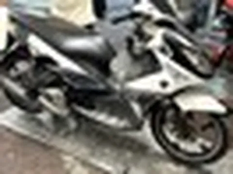 Xăng E10 bị nghi ngờ làm xe chết máy, thợ sửa chữa chỉ ra nguyên nhân bất ngờ