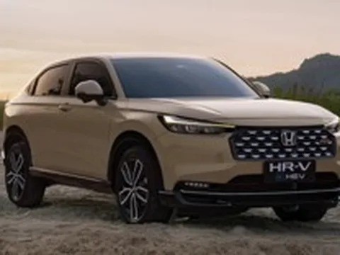 Có 800 triệu đồng, chọn mua xe 5 chỗ nào phù hợp nhất cho gia đình?
