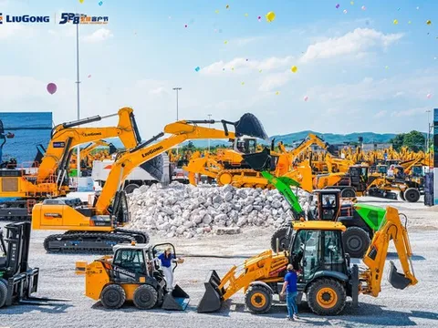 Hướng tới tương lai không carbon | Ngày Khách hàng Toàn cầu LiuGong lần thứ 6 được tổ chức tại Liễu Châu