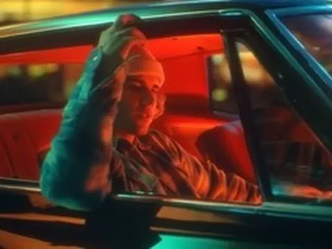 Chiếc Cadillac trong MV đình đám của Justin Bieber được bán đấu giá