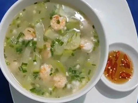 Mùa nóng nên nấu 8 món canh thanh mát này để khỏe gan, giải nhiệt
