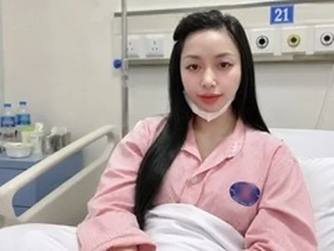 Cú sốc kép của mẹ đơn thân 31 tuổi: Phát hiện ung thư, mẹ cũng mắc bệnh