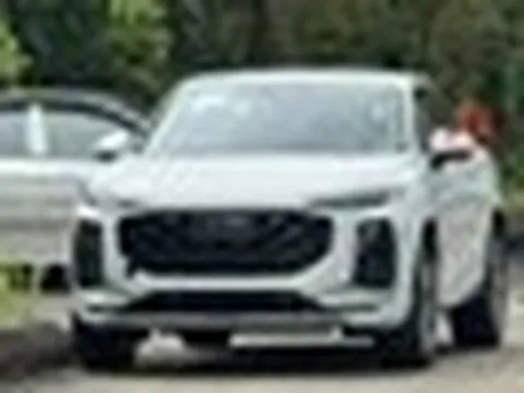 Audi Q3 Sportback 2026 lộ diện sớm trước ngày ra mắt Việt Nam: Thiết kế khác hoàn toàn đời cũ, có gói thể thao, dễ dùng động cơ hybrid