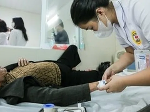 Số ca sốt xuất huyết tăng 2,5 lần so với cùng kỳ, chuyên gia cảnh báo bất thường
