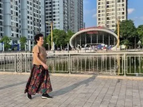 Cựu giảng viên từ Hà Nội “chấm điểm cao” cho Vinhomes Global Gate Hạ Long nhờ Làng Đại học 208ha