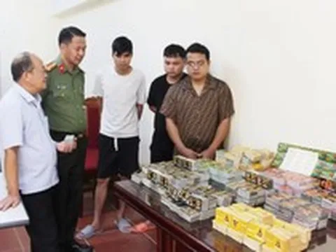 Triệt phá đường dây livestream vé cào trúng thưởng, lừa đảo hơn 600 triệu đồng