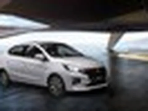 Những mẫu xe ô tô đáng mua trong tầm giá trên dưới 400 triệu đồng