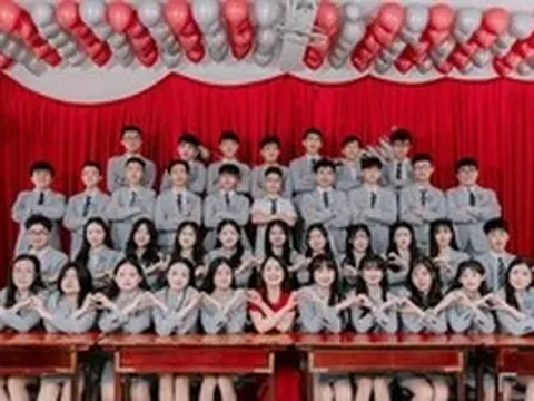 Ấn tượng lớp học có 33 học sinh đỗ chuyên, 2 em trở thành thủ khoa