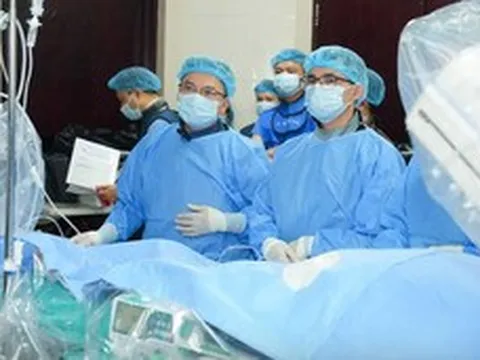 Chủ quan huyết áp cao, người đàn ông 40 tuổi suy thận giai đoạn cuối