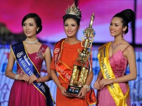 Top 3 Hoa hậu Việt Nam 2010: Ngọc Hân lấy chồng làm ngoại giao nay tốt nghiệp Thạc sĩ, một người làm mẹ đơn thân