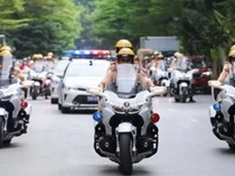 Công an Hà Nội thông báo tất cả người tham gia giao thông từ 7h30 sáng nay