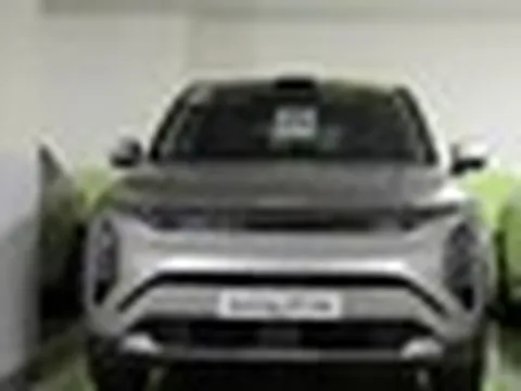 Kia Sportage đời mới lần đầu lộ diện: Thiết kế mới sẽ khác hẳn, bỏ hẳn động cơ xăng truyền thống, dễ ra mắt năm sau