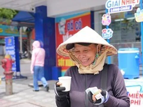 Long Châu mở hơn 1.000 trạm giải nhiệt toàn quốc tiếp sức người lao động