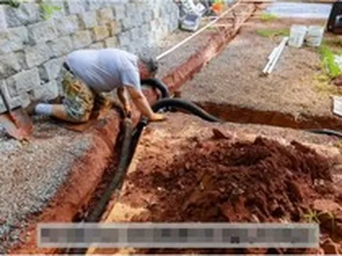 Vừa mua nhà mới, người đàn ông đào móng rồi chết lặng trước thứ nằm dưới nền đất: Giá trị hơn 20 tỷ đồng